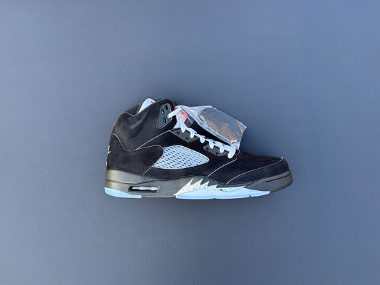Jordan 5 Reimagined "Black/Metallic"
